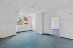 Wohnhaus mit 7 Zimmer