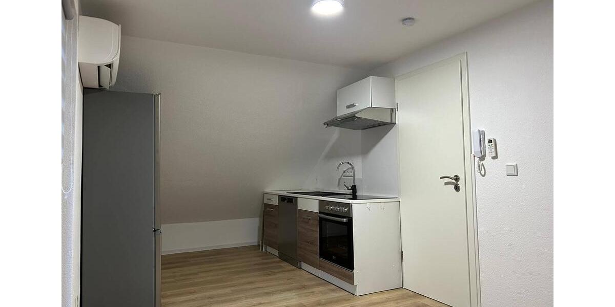 Dachgeschoßwohnung Haßmersheim - 3 Zimmer, 74 m&sup2;, 750&euro; | Angebot:26690356