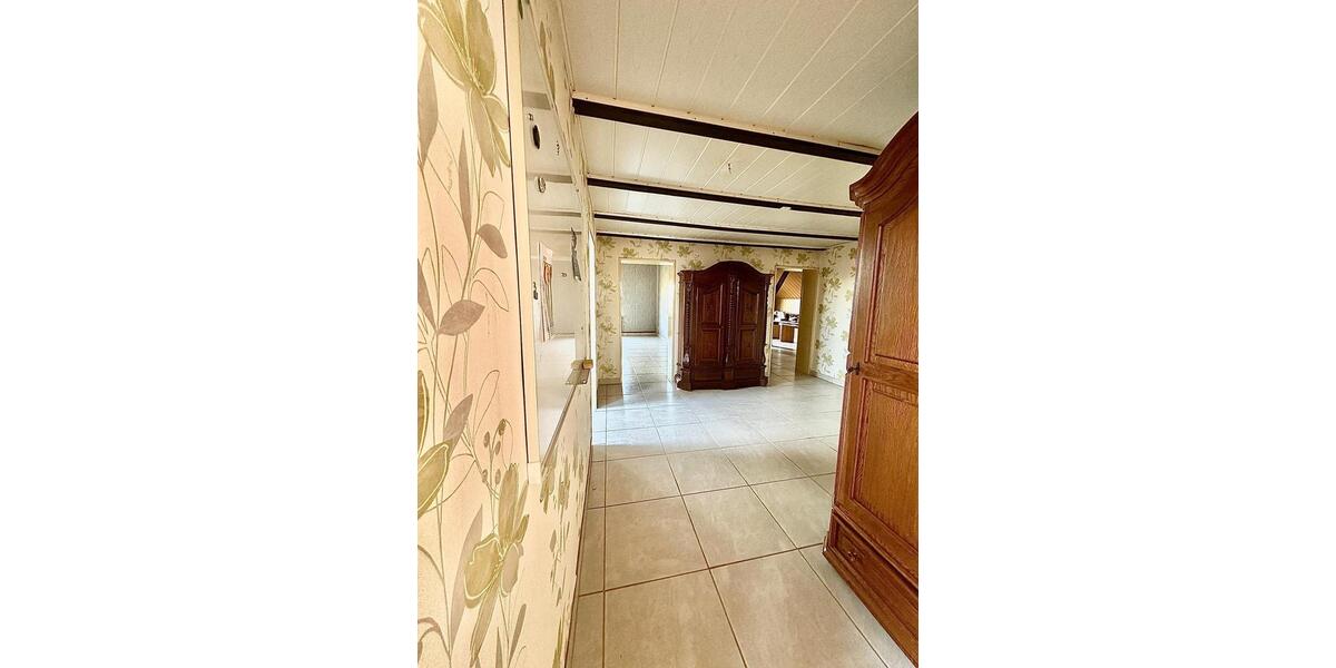 Etagenwohnung Aurich Georgsfeld und Tannenhausen - 4 Zimmer, 130 m&sup2;, 880&euro; | Angebot:24542797