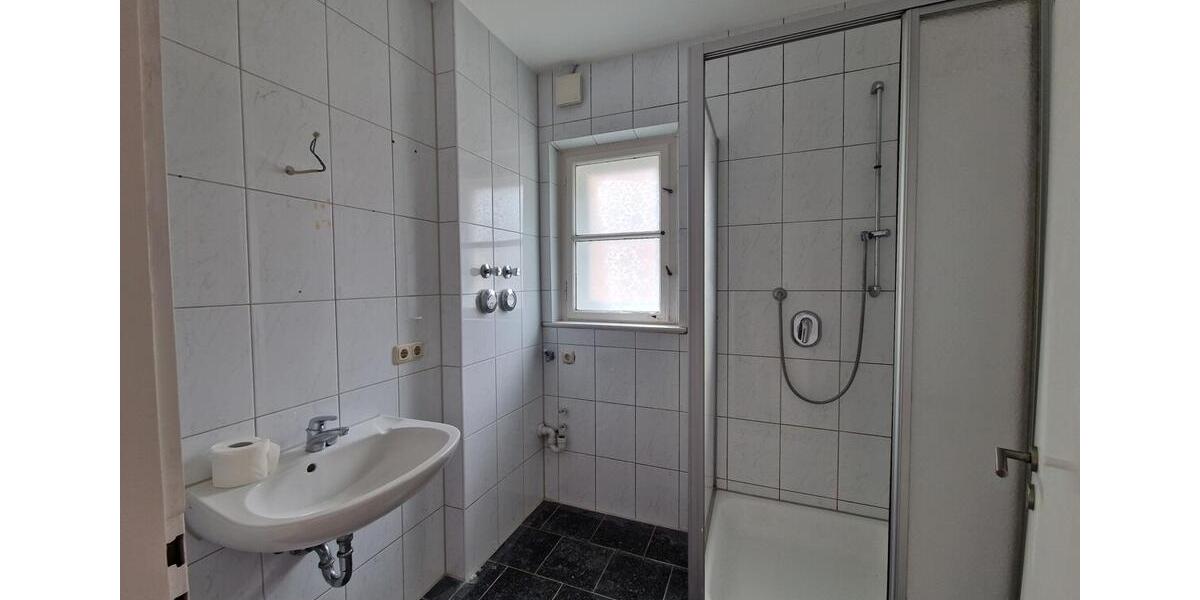 Etagenwohnung Simbach am Inn - 4 Zimmer, 97 m&sup2;, 700&euro; | Angebot:26420656