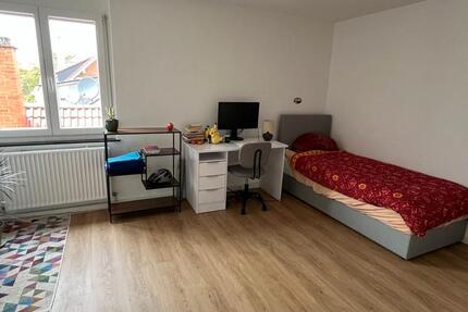 Wohnen auf Zeit Heilbronn - 18 Zimmer, 136 m&sup2;, 570&euro; | Angebot:26671240