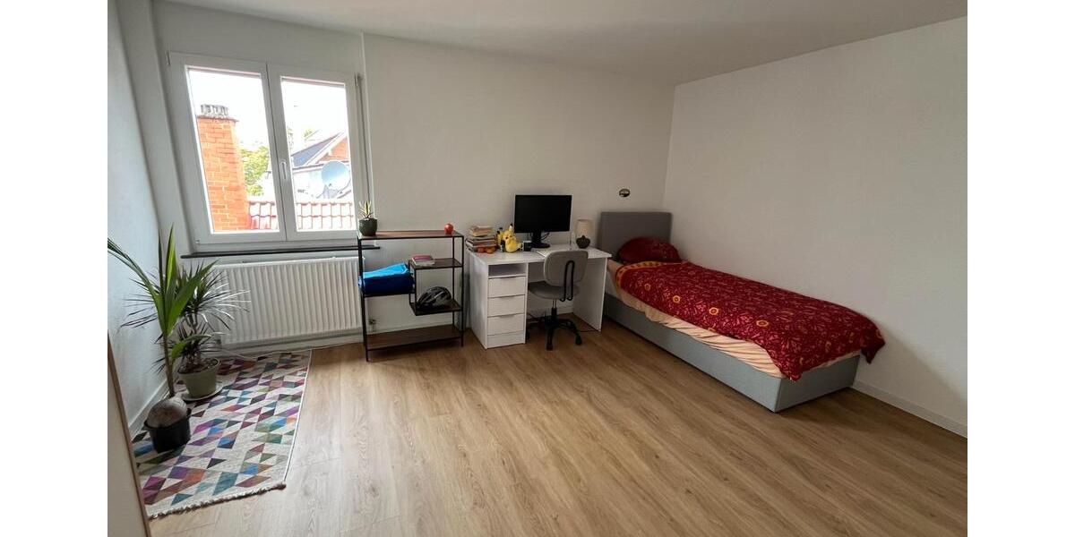 Wohnen auf Zeit Heilbronn - 18 Zimmer, 136 m&sup2;, 570&euro; | Angebot:26671240