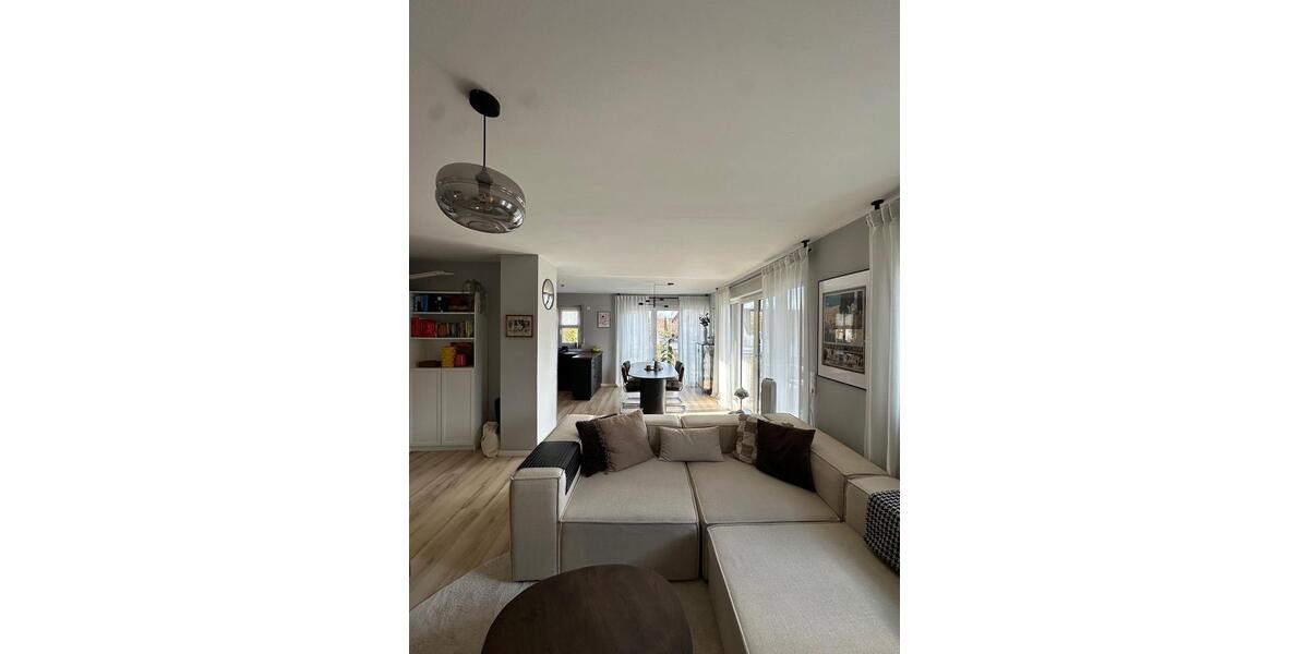 Etagenwohnung Sulzbach am Main - 4 Zimmer, 100 m&sup2;, 1.350&euro; | Angebot:26083680