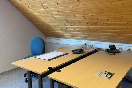 Gewerbeobjekt Roes - 400&euro; | Angebot:25716537