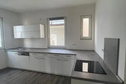 Wohnung Aalen - 3 Zimmer, 120 m&sup2;, 1.050&euro; | Angebot:24456948