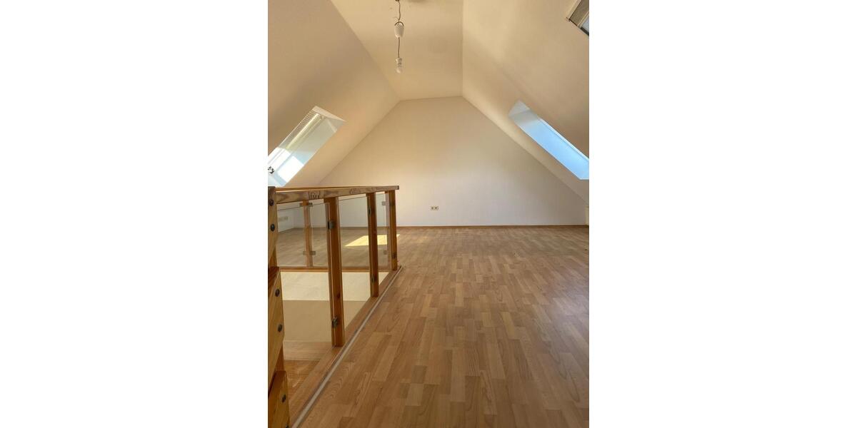 Dachgeschoßwohnung Werl - 2 Zimmer, 70 m&sup2;, 520&euro; | Angebot:24804522