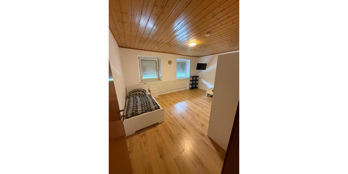 Etagenwohnung Nersingen - 3.5 Zimmer, 98 m&sup2;, 1.900&euro; | Angebot:26038534