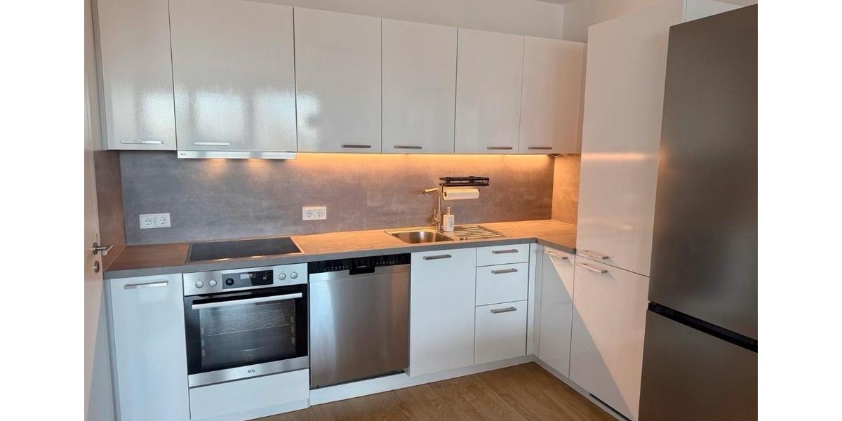 Etagenwohnung Schönefeld - 3 Zimmer, 79 m&sup2;, 1.680&euro; | Angebot:26693460
