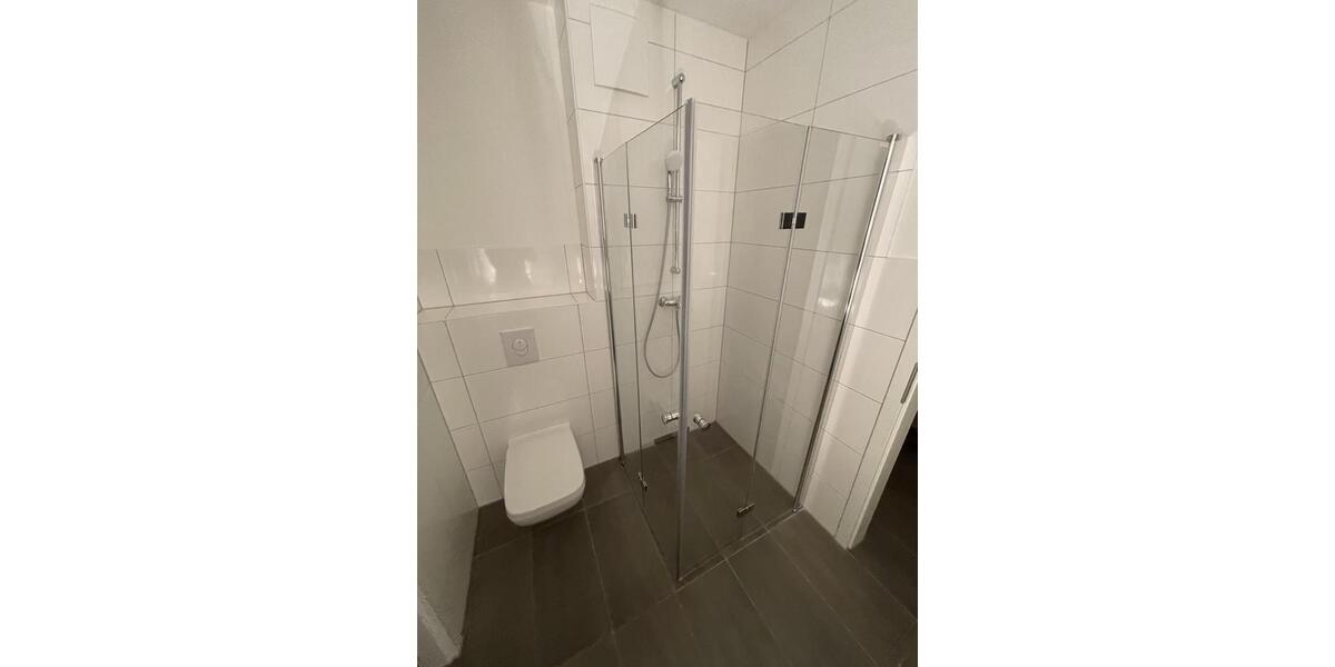 Doppelhaushälfte Schöneiche bei Berlin - 6 Zimmer, 140 m&sup2;, 2.500&euro; | Angebot:23971007