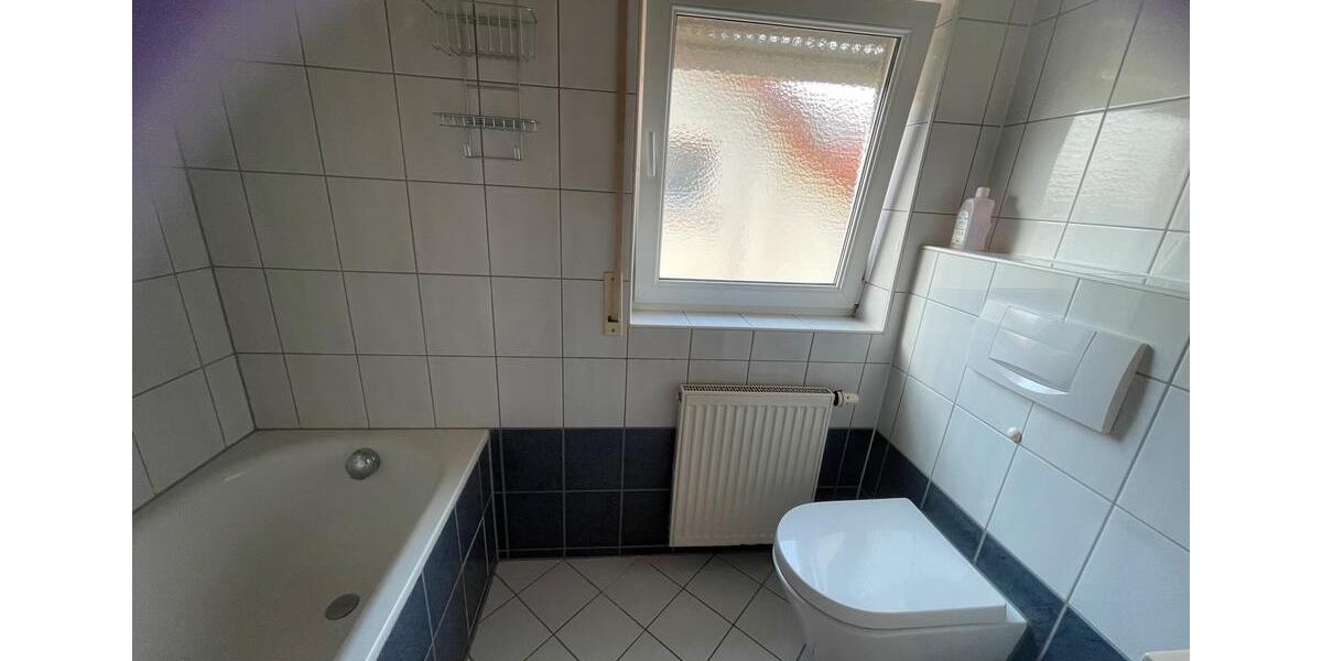 Dachgeschoßwohnung Ginsheim-Gustavsburg Gustavsburg - 3 Zimmer, 68 m&sup2;, 1.280&euro; | Angebot:25978637