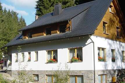 Gastronomie in Grünhain-Beierfeld OT Waschleithe 1.200 € 125.9 m² zimmer