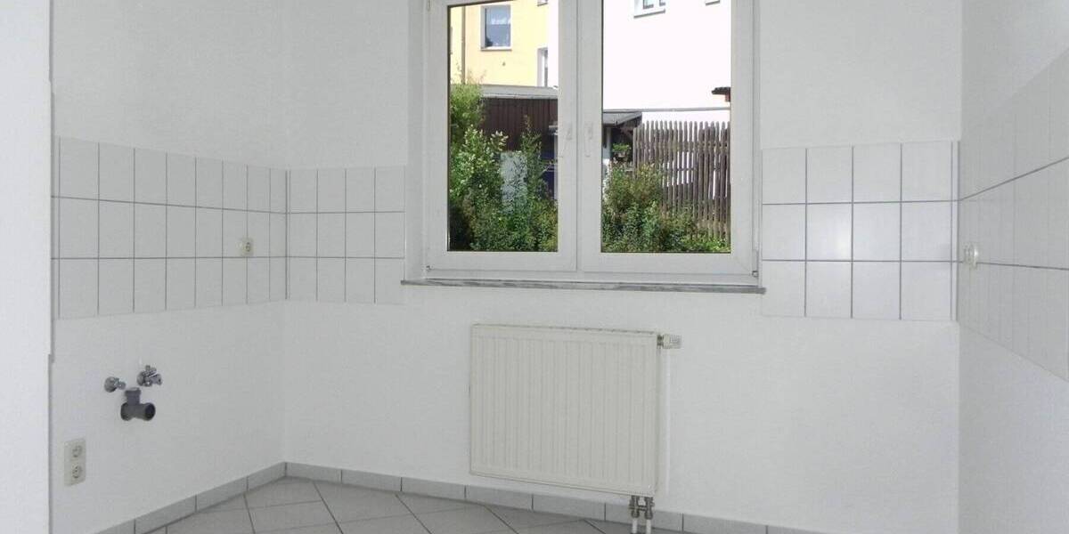 Etagenwohnung Greiz Irchwitz - 2 Zimmer, 61 m&sup2;, 320&euro; | Angebot:25674659