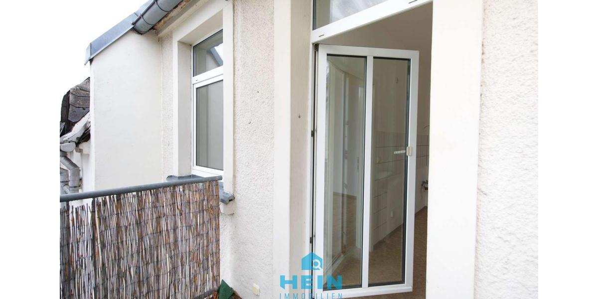 Dachgeschoßwohnung Auerbach/Vogtland Vogtland - 3 Zimmer, 67 m&sup2;, 335&euro; | Angebot:26131606