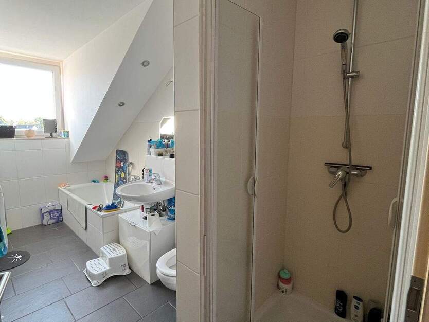 Großzügige und helle 4-Zimmer-Wohnung im Herzen von Feucht 4 zimmer