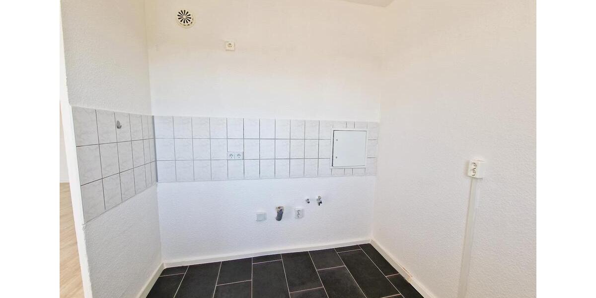 Etagenwohnung Zerbst (Anhalt) - 2 Zimmer, 50 m&sup2;, 255&euro; | Angebot:25645218