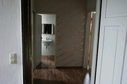Wohnung Reichenbach im Vogtland - 2 Zimmer, 45 m&sup2;, 200&euro; | Angebot:27533320
