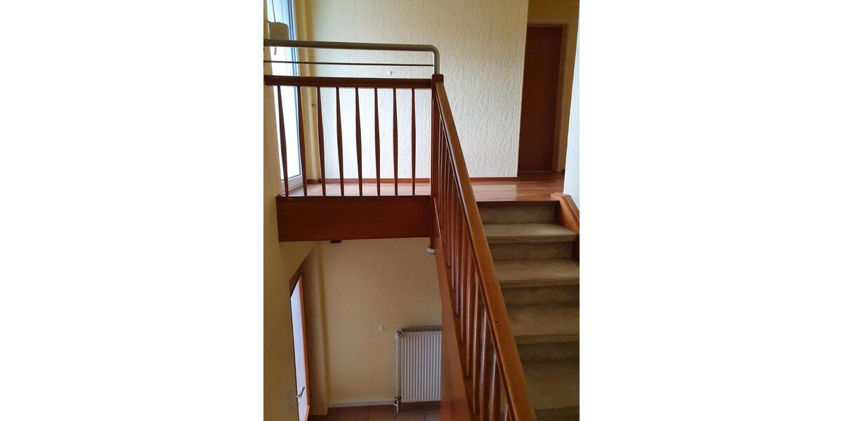 Einfamilienhaus Breunigweiler - 4 Zimmer, 115 m&sup2;, 700&euro; | Angebot:25917295