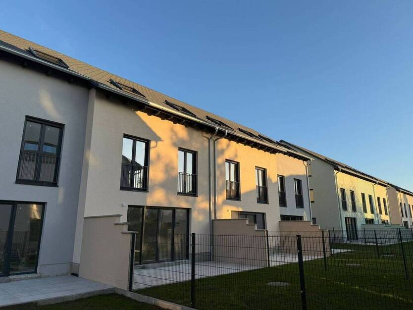 Ihr Haus zur Miete! 6 Zimmer mit Garten I 2 Stellplätze I 2 Bäder