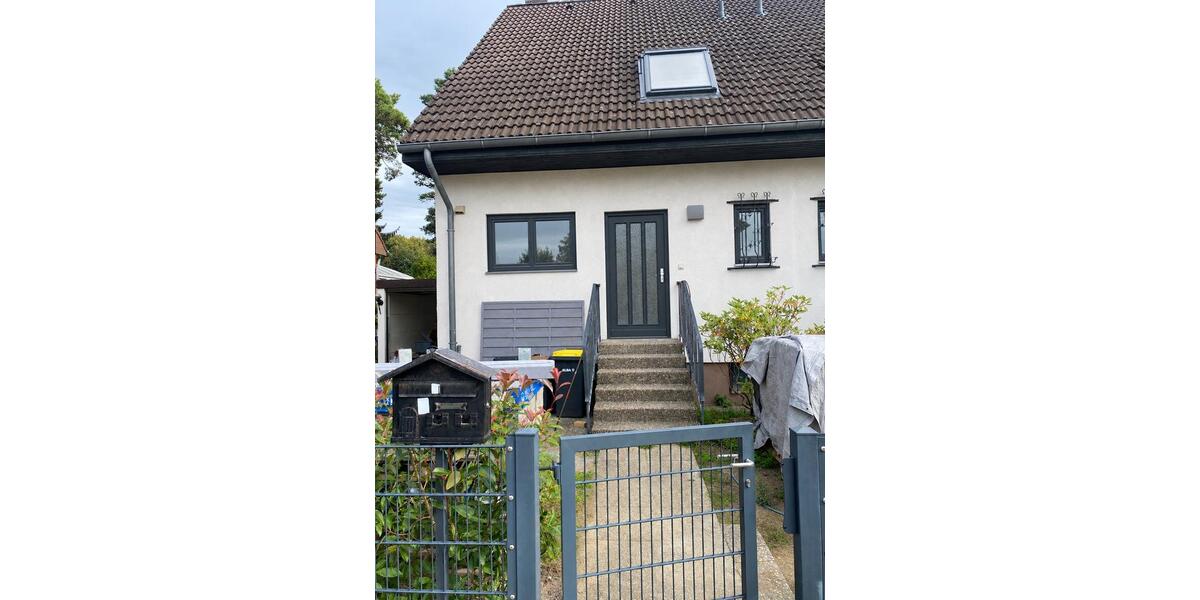 Etagenwohnung Berlin Reinickendorf - 5 Zimmer, 130 m&sup2;, 2.550&euro; | Angebot:27605663
