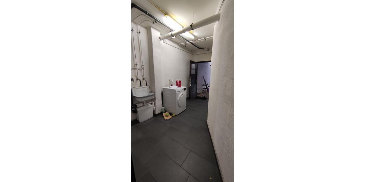Etagenwohnung Böhen - 3 Zimmer, 105 m&sup2;, 800&euro; | Angebot:26617101