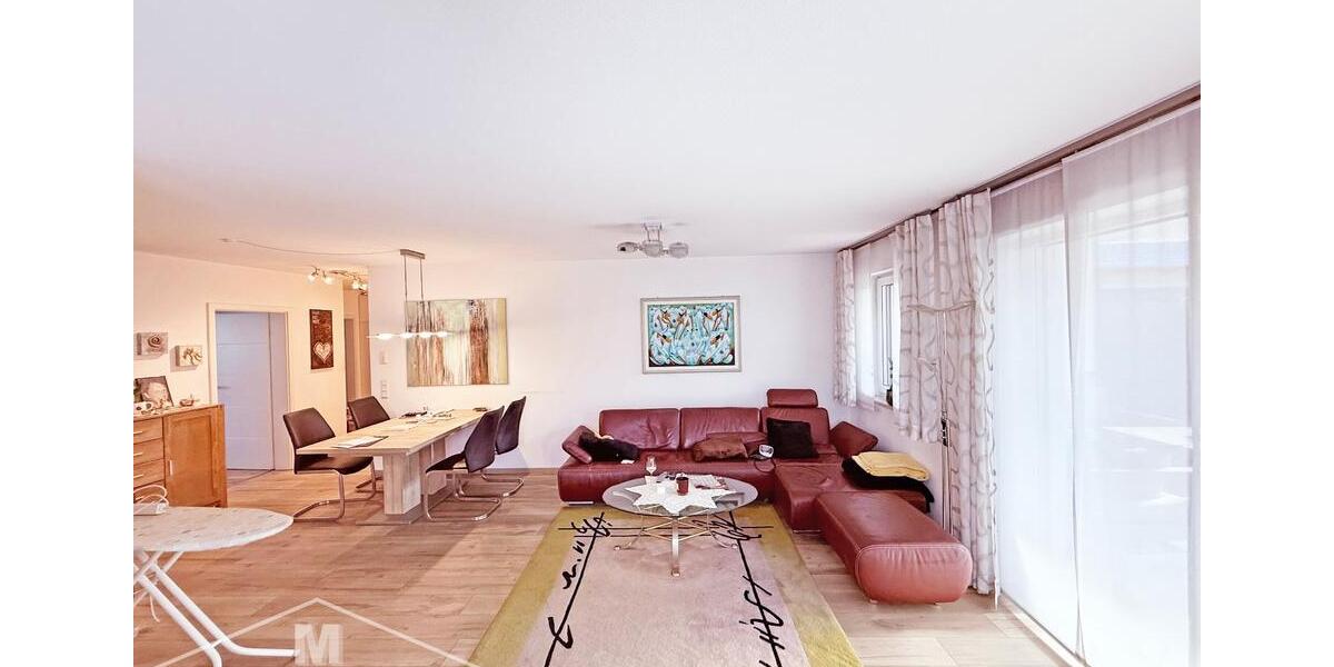 Erdgeschoßwohnung Beilngries - 3 Zimmer, 94 m&sup2;, 1.030&euro; | Angebot:26000064