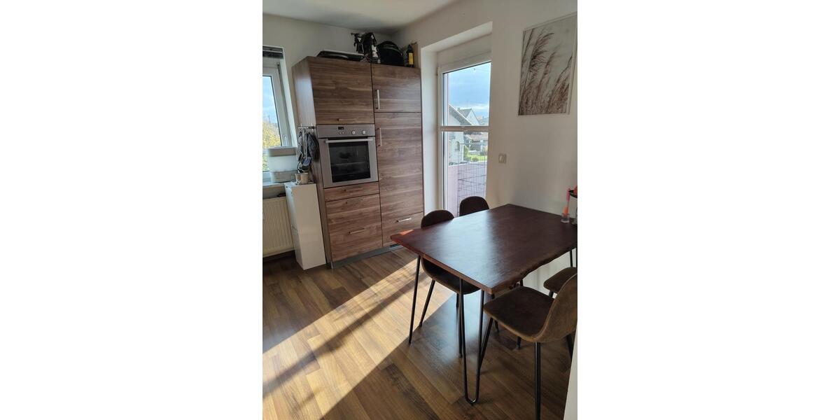 Etagenwohnung Schrobenhausen - 3 Zimmer, 80 m&sup2;, 980&euro; | Angebot:26534500