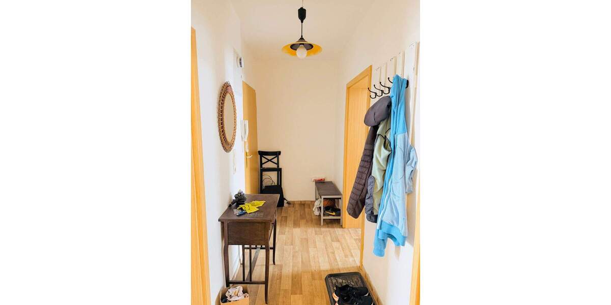 Etagenwohnung Döbeln Sörmitz - 3 Zimmer, 63 m&sup2;, 410&euro; | Angebot:24812406