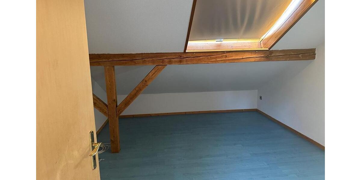 Dachgeschoßwohnung Bad Grund (Harz) - 2 Zimmer, 70 m&sup2;, 480&euro; | Angebot:25322271