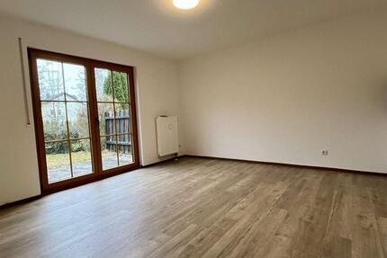 Gemütliche 1-Zimmerwohnung mit Terrasse in Steinbach! 1 zimmer