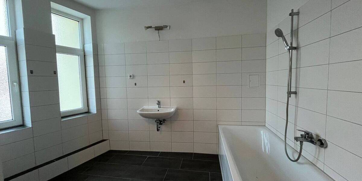 Etagenwohnung Chemnitz Gablenz - 5 Zimmer, 147 m&sup2;, 870&euro; | Angebot:26205417