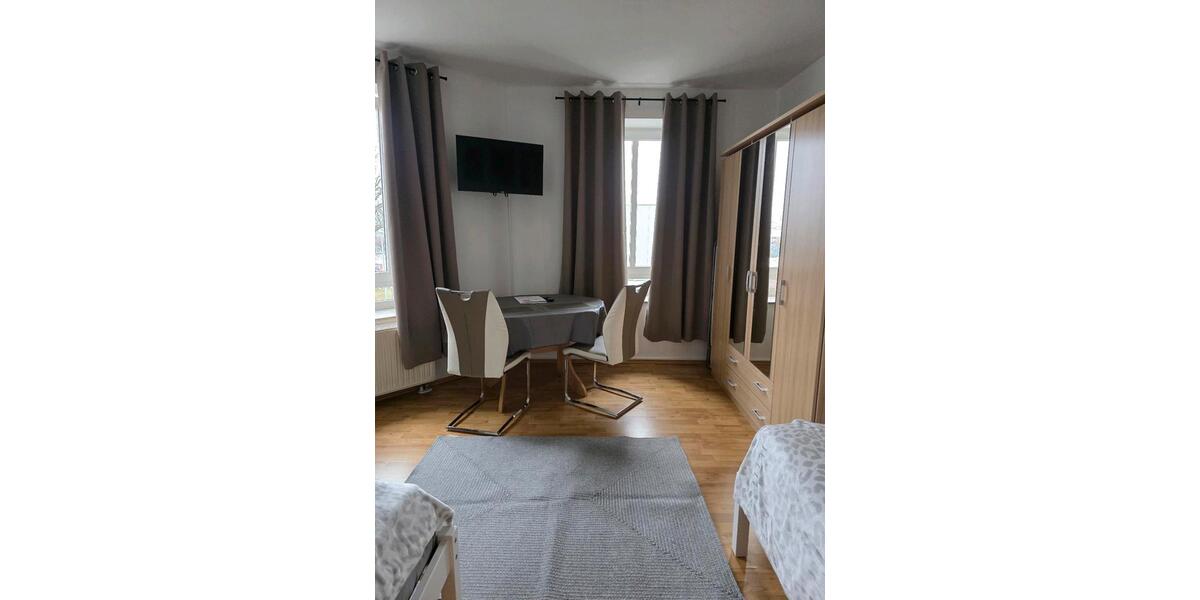 Wohnen auf Zeit Zwickau - 2 Zimmer, 52 m&sup2;, 10&euro; | Angebot:25419215