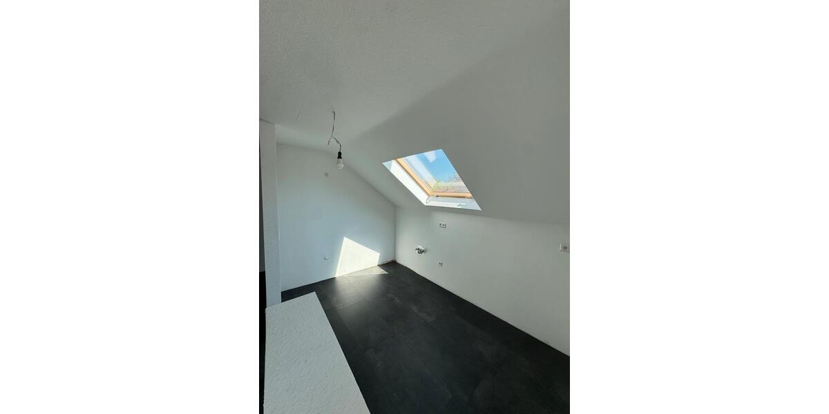 Dachgeschoßwohnung Oberrot - 3 Zimmer, 65 m&sup2;, 750&euro; | Angebot:26214522
