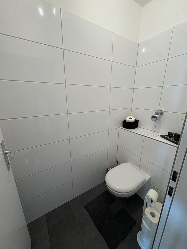 2 Zimmer-Wohnung mit Balkon Südausrichtung zimmer