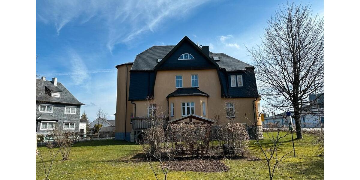 Etagenwohnung Neuhaus am Rennweg - 3 Zimmer, 116 m&sup2;, 875&euro; | Angebot:24641557