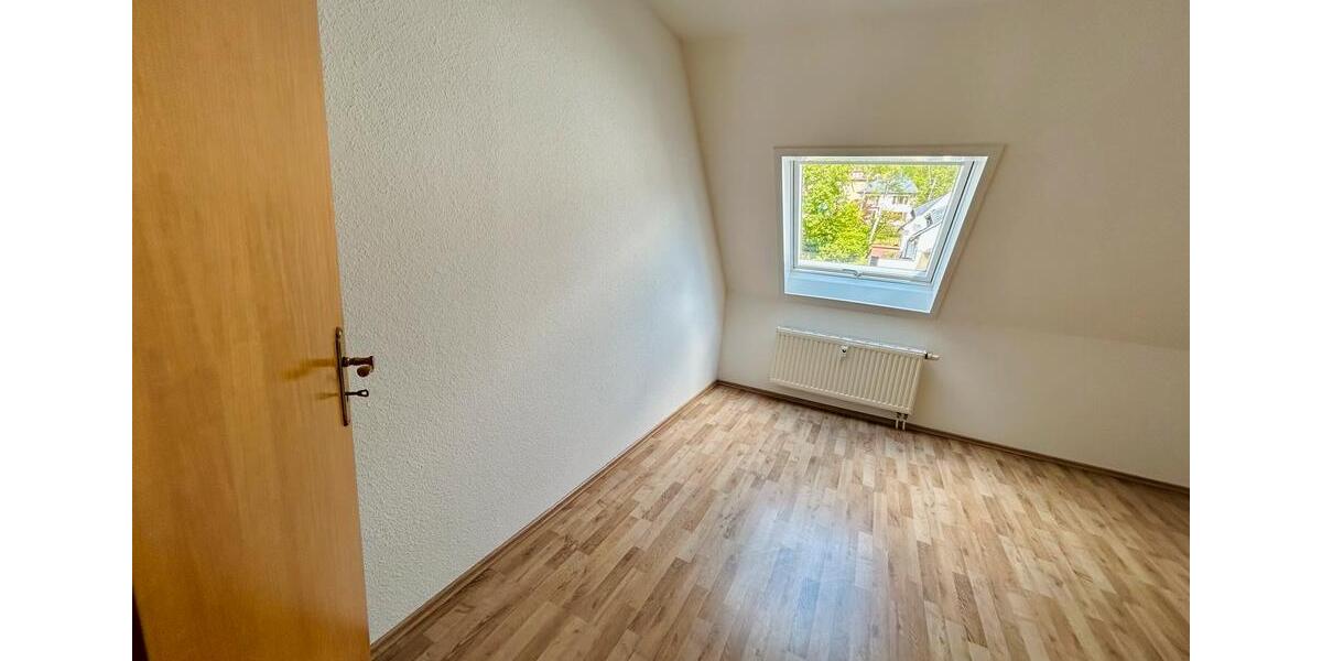 Maisonettenwohnung Hohenstein-Ernstthal Ernstthal - 3 Zimmer, 107 m&sup2;, 800&euro; | Angebot:26578298