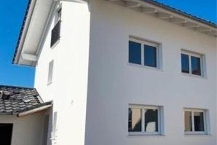 Doppelhaushälfte in ruhiger Lager 4 zimmer