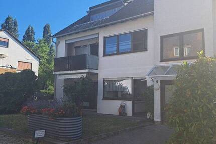 **Große Erdgeschoßwohnung mit Terrasse, seniorenfreundlich !, KAUFEN statt mieten!!*** 4 zimmer