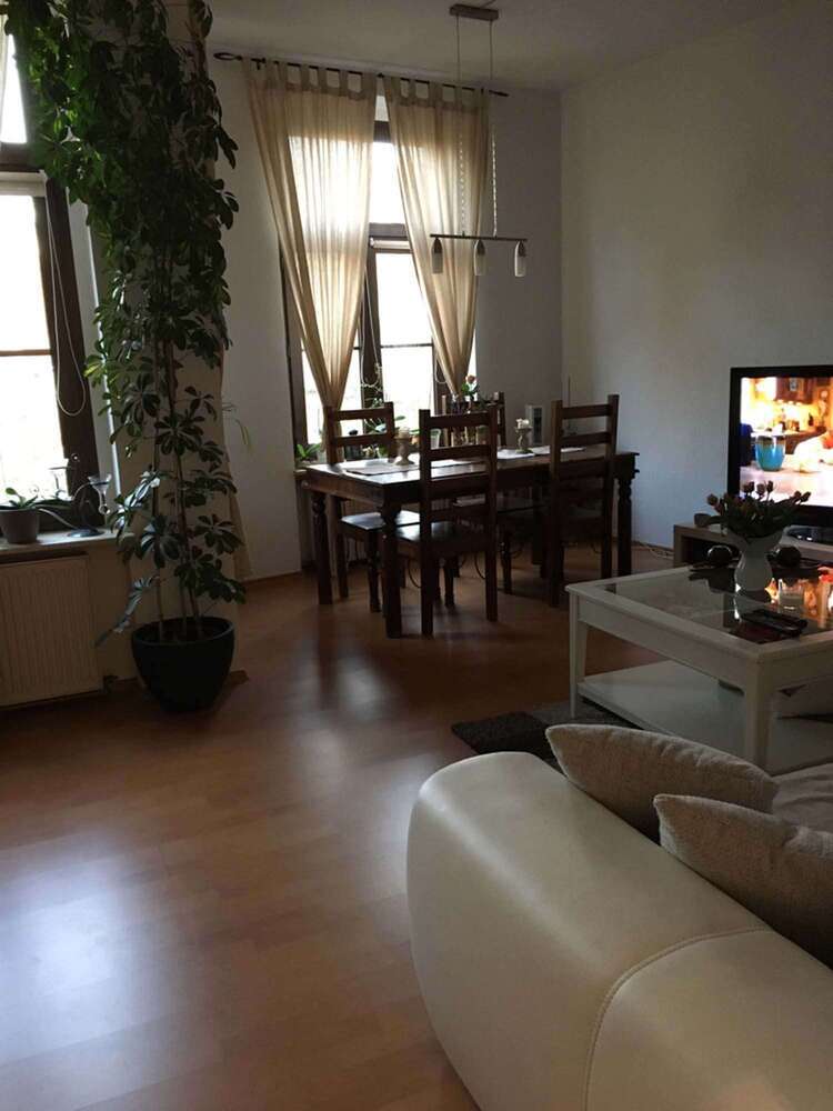 Wohnung zum Mieten in Halle 664 € 83 m²