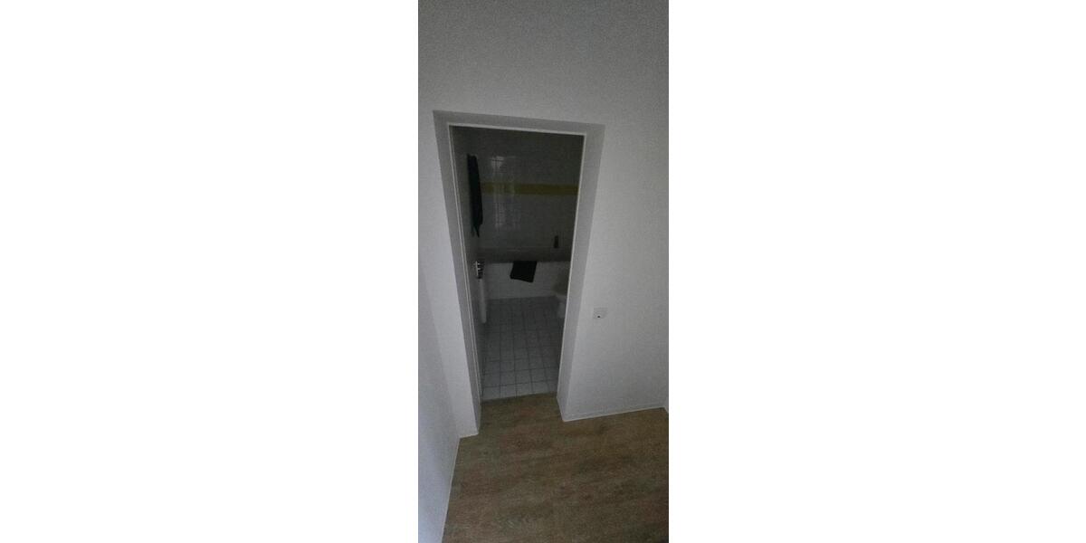 Dachgeschoßwohnung Luckenwalde - 2 Zimmer, 63 m&sup2;, 474&euro; | Angebot:24848421