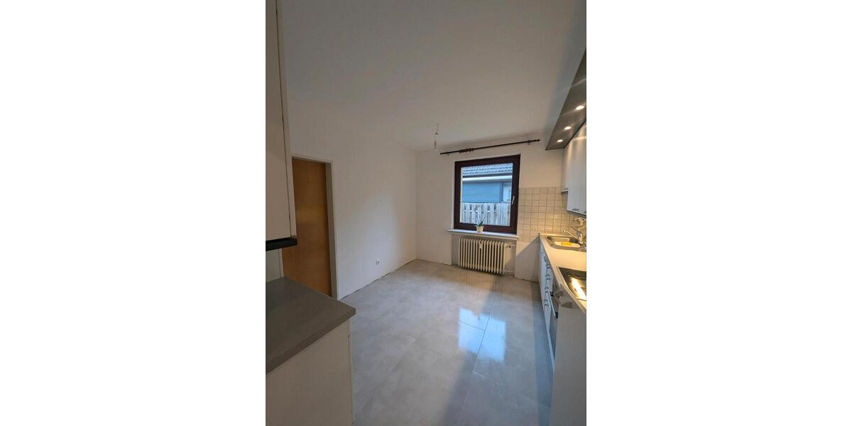 Erdgeschoßwohnung Bremen Huchting - 3 Zimmer, 110 m&sup2;, 1.150&euro; | Angebot:25231695