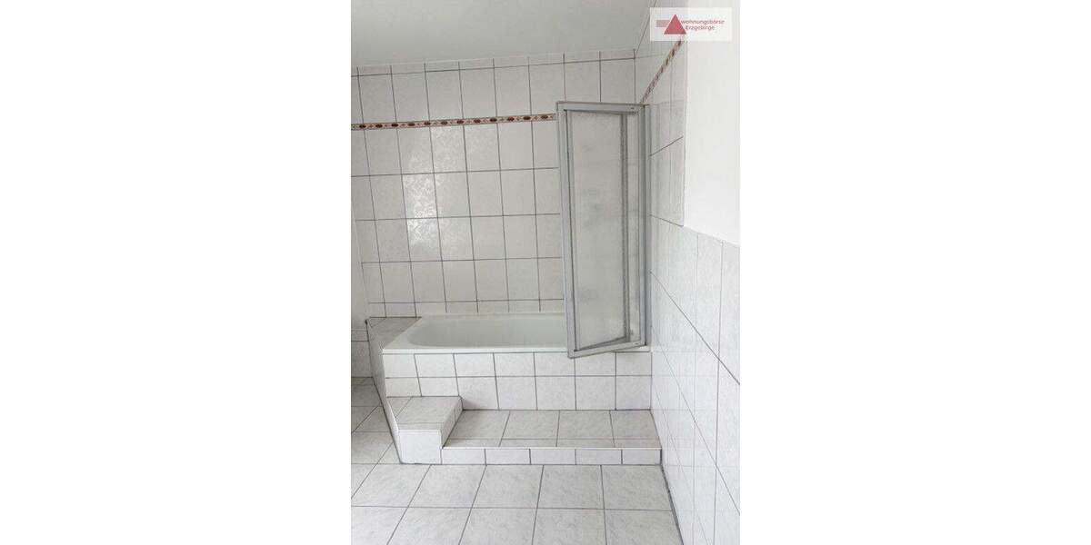 Etagenwohnung Bärenstein - 3 Zimmer, 79 m&sup2;, 377&euro; | Angebot:24826040