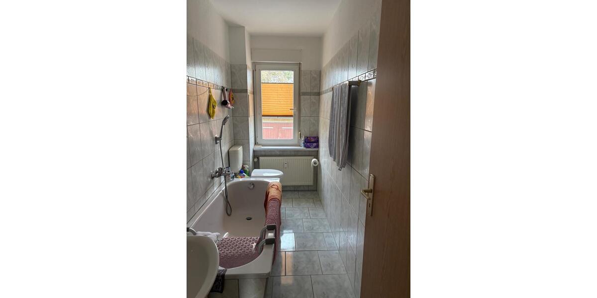 Erdgeschoßwohnung Schkeuditz - 2 Zimmer, 60 m&sup2;, 470&euro; | Angebot:25806541