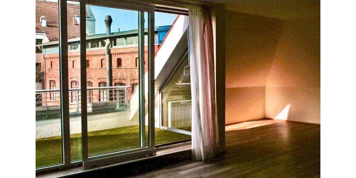 Dachgeschoßwohnung Gütersloh - 3 Zimmer, 104 m&sup2;, 950&euro; | Angebot:24849014