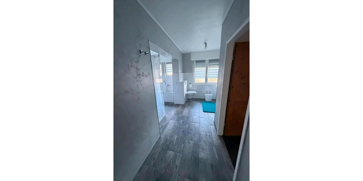 Erdgeschoßwohnung Bad Orb - 3 Zimmer, 102 m&sup2;, 1.200&euro; | Angebot:26022141