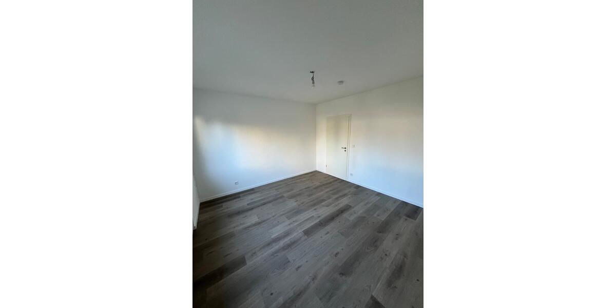 Hochparterre Bergisch Gladbach Paffrath - 3 Zimmer, 68 m&sup2;, 705&euro; | Angebot:25111755