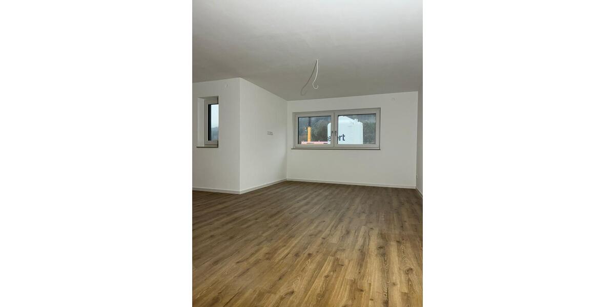 Etagenwohnung Blaubeuren - 4.5 Zimmer, 110 m&sup2;, 1.300&euro; | Angebot:24793824