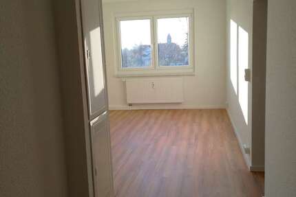 Wohnung Rötha - 1 Zimmer, 36 m&sup2;, 272&euro; | Angebot:21683133