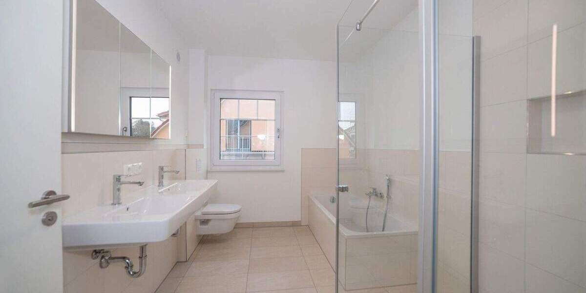 Etagenwohnung Kamenz Hennersdorf - 4 Zimmer, 112 m&sup2;, 1.534&euro; | Angebot:24341573