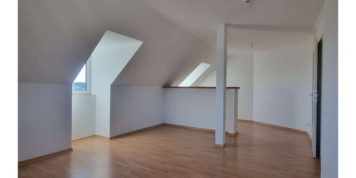 Etagenwohnung Cottbus Spremberger Vorstadt - 2 Zimmer, 63 m&sup2;, 500&euro; | Angebot:26837553