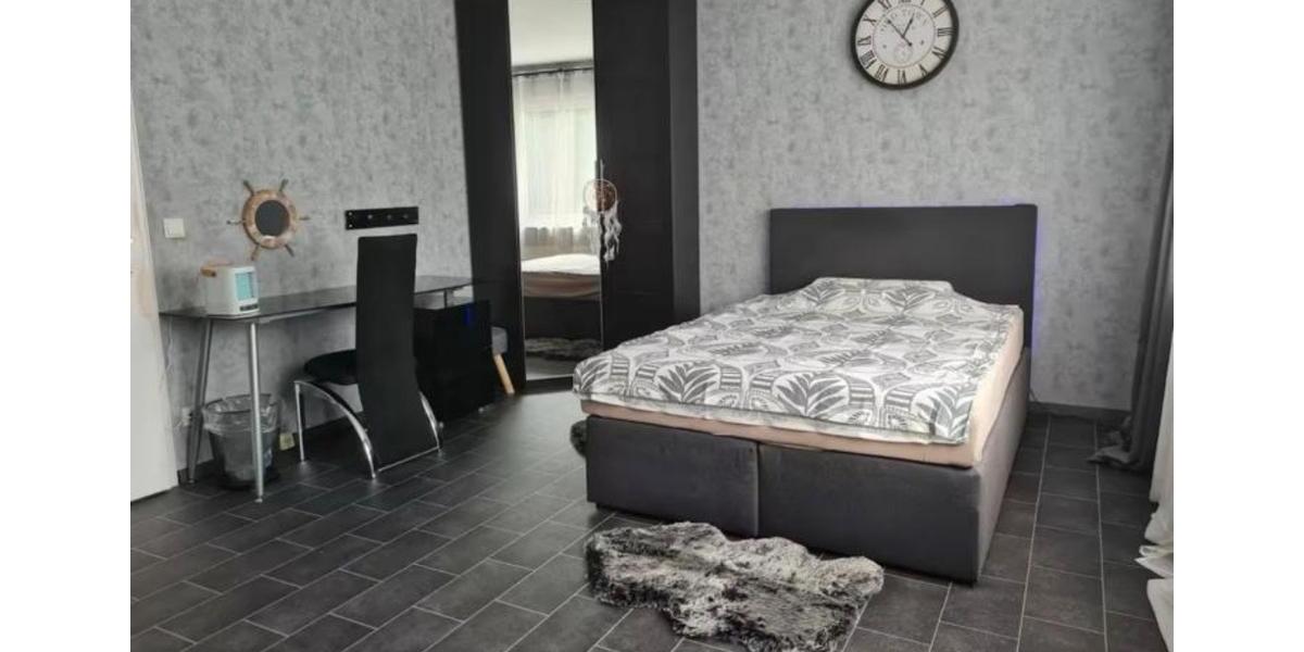 Etagenwohnung Duisburg - 2 Zimmer, 50 m&sup2;, 850&euro; | Angebot:26035002